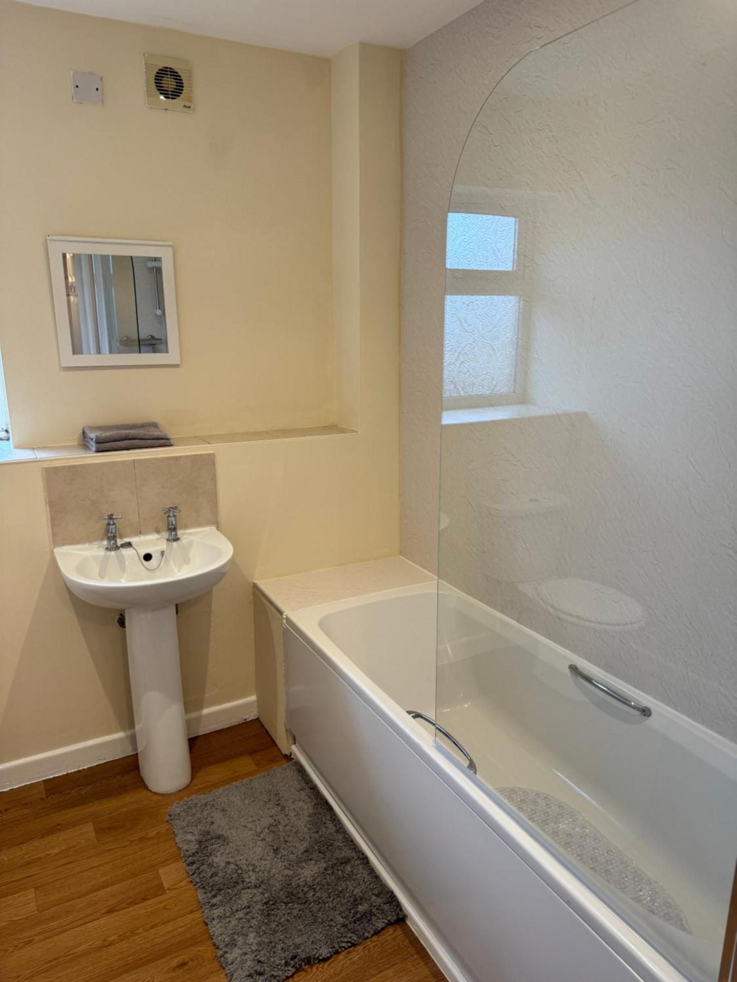 Modern, Quiet, Sleeps 9, Etihad, Coop Live, Manchester Dış mekan fotoğraf